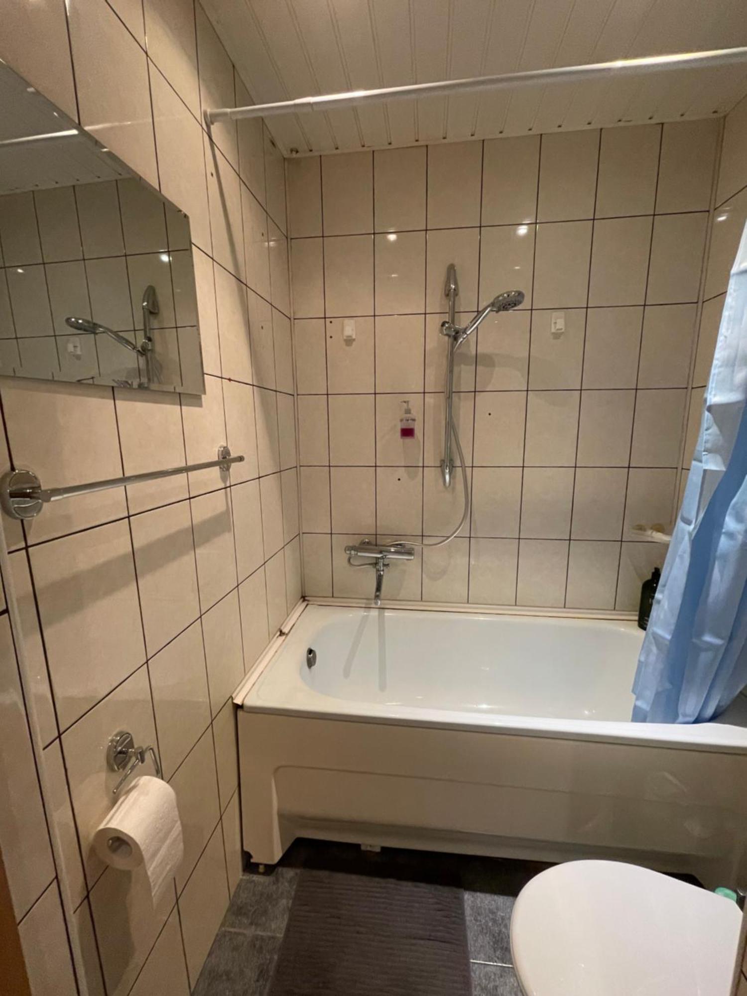 Апартаменти Jaukus Apartamentai Miesto Centre Шяуляй Екстер'єр фото
